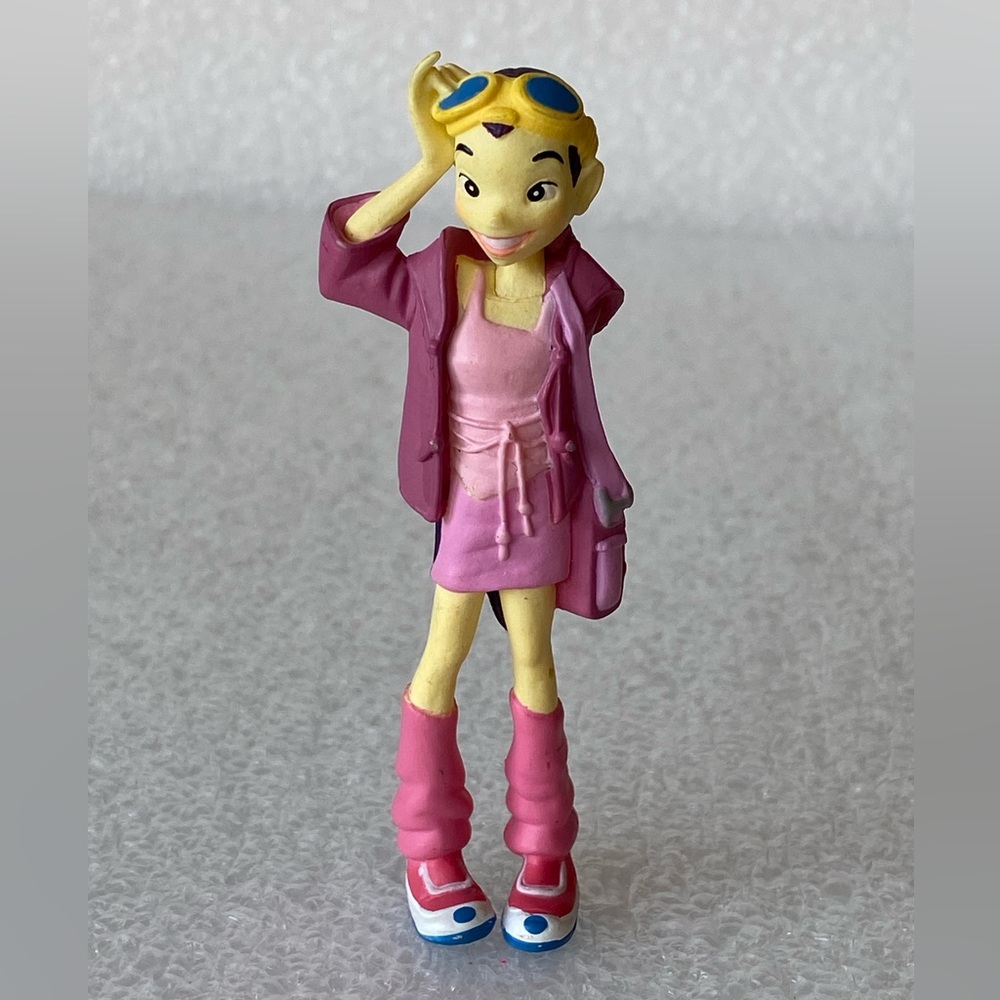 Vintage Disney W.I.T.C.H. HAY LIN Figure Casual Clothes Miniature Collectible